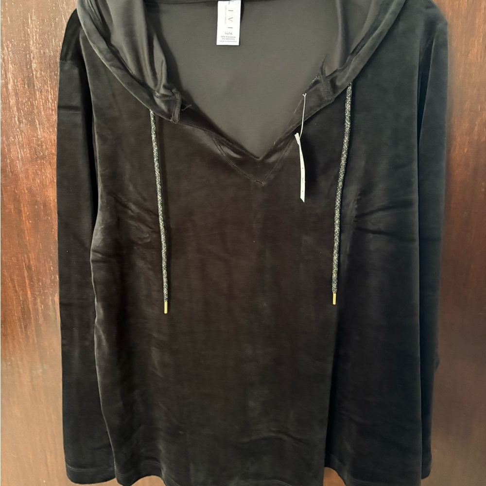 Livi Active lane Bryant  Black super soft Hoodie Sweatshirt.